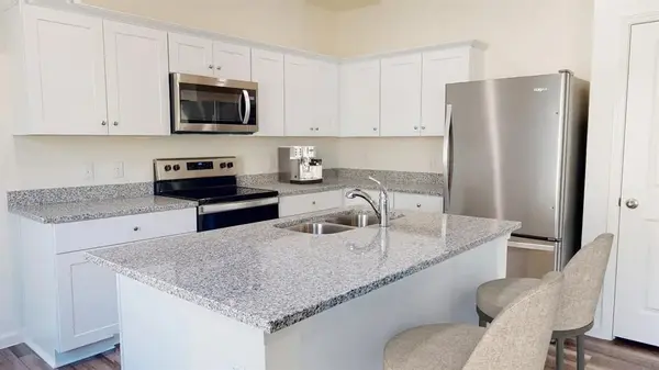 117 Bluegill DR, Hutto, TX 78634