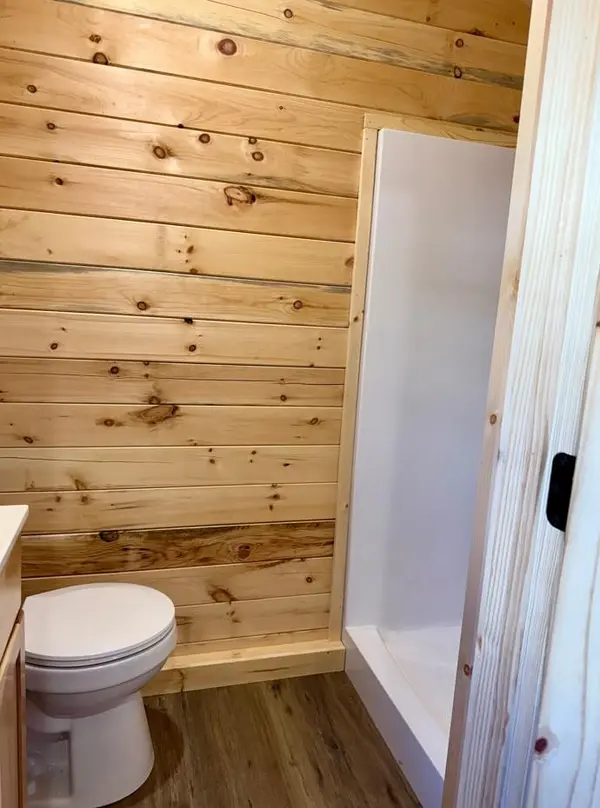 203 W 22nd ST #12 / CABIN, Cameron, TX 76520