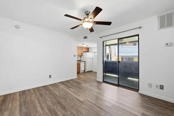 2500 Burleson RD #402, Austin, TX 78741