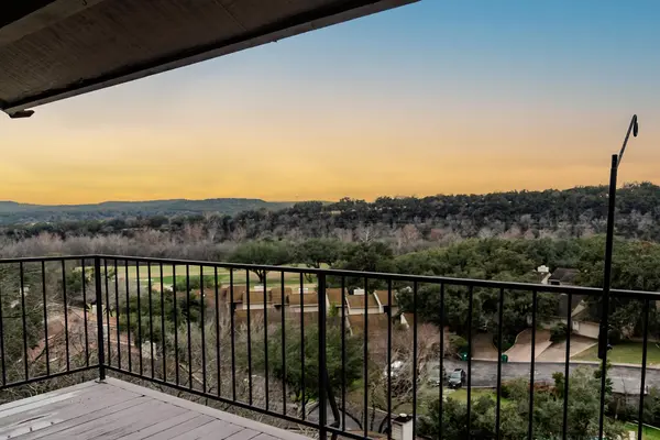 6820 Cypress PT N #6, Austin, TX 78746