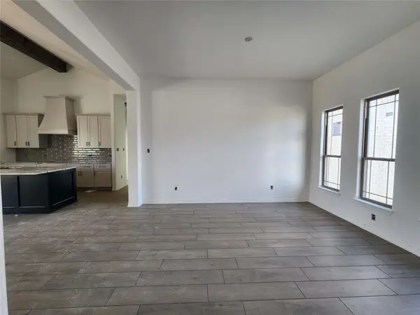 701 Golden Eagle DR, Salado, TX 76571