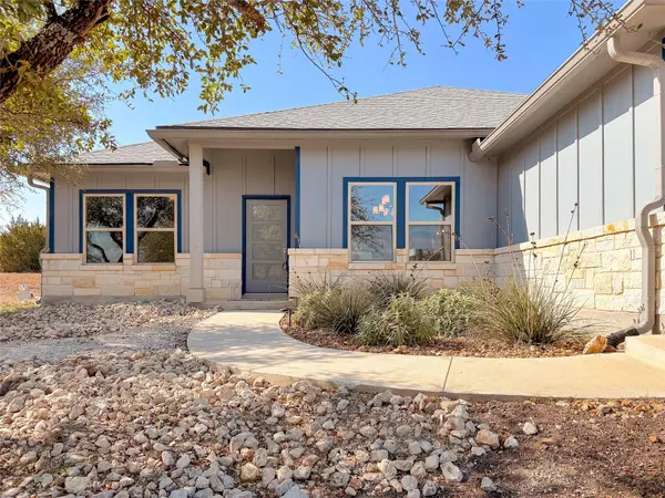 381 Monarch, Canyon Lake, TX 78133
