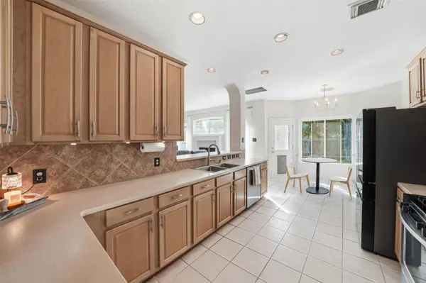 8200 Sunburst PKWY, Round Rock, TX 78681