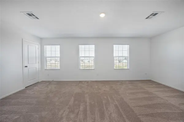 1131 Largemouth LN, Bastrop, TX 78602