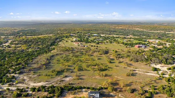701 Dawn VW, Dripping Springs, TX 78620