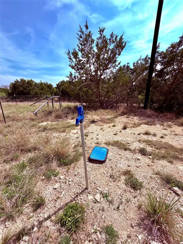 39 county road 330, Goldthwaite, TX 76844