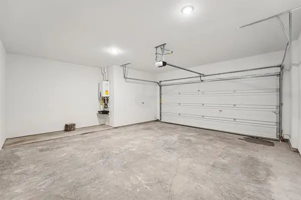 200 W 56th ST #8104, Austin, TX 78751