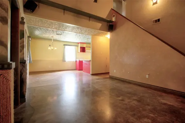 10431 29 HWY, Burnet, TX 78611