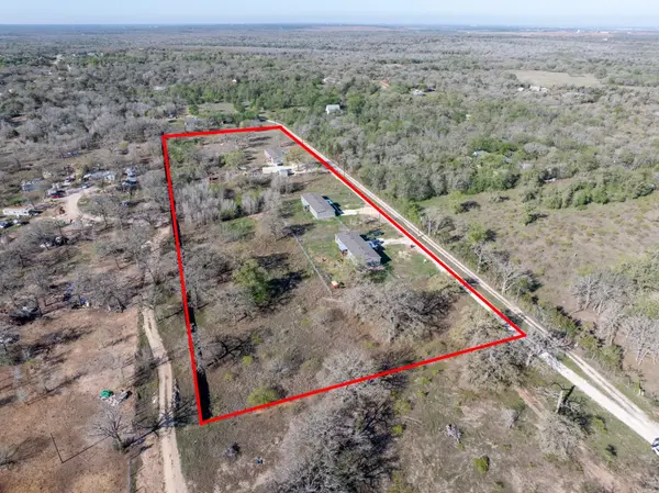 194 Williams LN #A & C, Cedar Creek, TX 78612