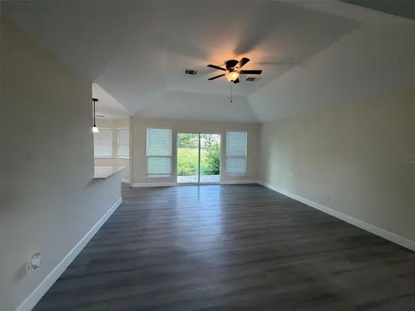 2131 County Road 314, Jarrell, TX 76537