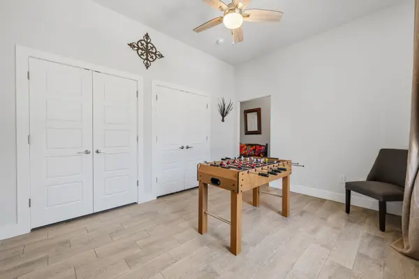 18605 Masters CV, Point Venture, TX 78645