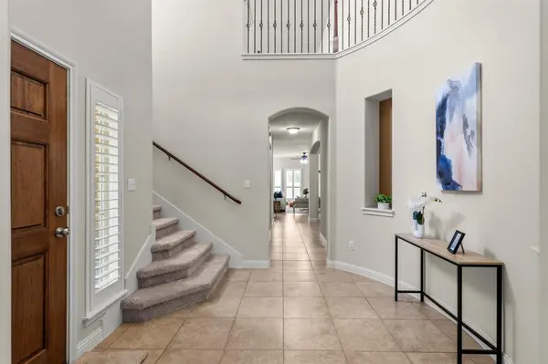 2693 Mirasol LOOP, Round Rock, TX 78681