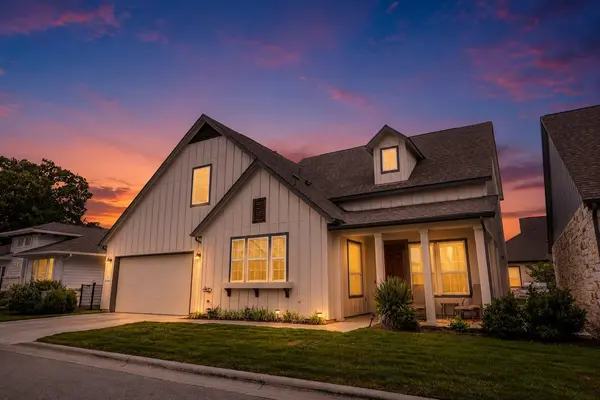 1141 Lucca DR, Dripping Springs, TX 78620