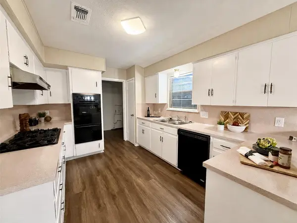 1000 Hollybluff ST, Austin, TX 78753