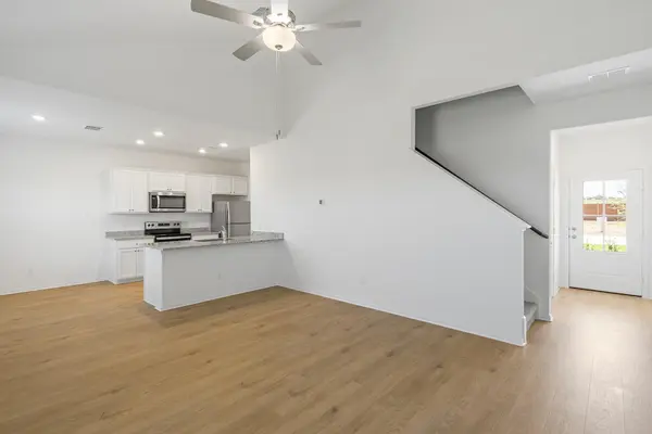 309 Carmel Canyon TRL, Jarrell, TX 76537