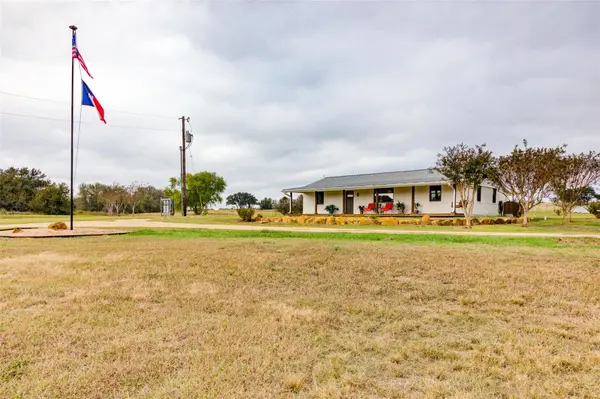 1192 Sand Hill RD, Dale, TX 78616