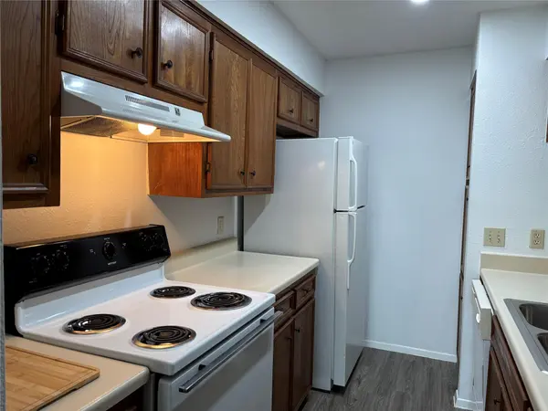 10616 Mellow Meadows DR #24C, Austin, TX 78750