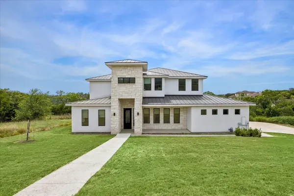 7224 Getaway DR, Jonestown, TX 78645