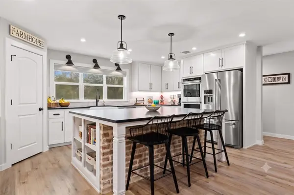 4400 County Road 123, Round Rock, TX 78664