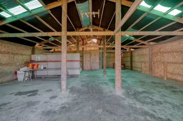 829 State Highway 21 HWY W, Cedar Creek, TX 78612