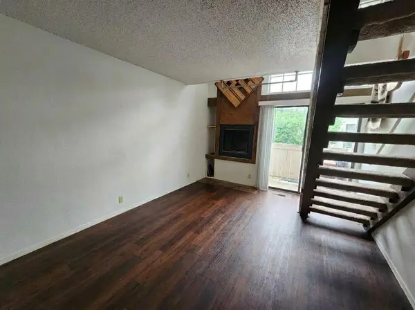 701 W 25th ST, Austin, TX 78705