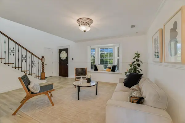 131 High Gabriel DR, Leander, TX 78641