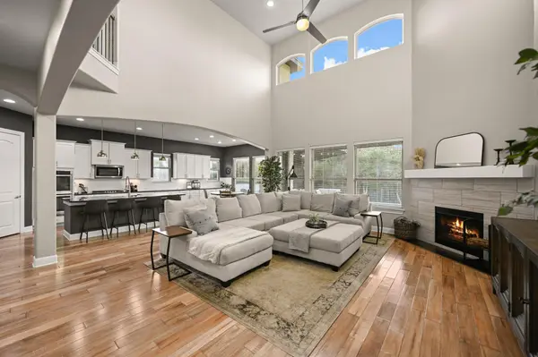 22524 Rock Wren RD, Spicewood, TX 78669