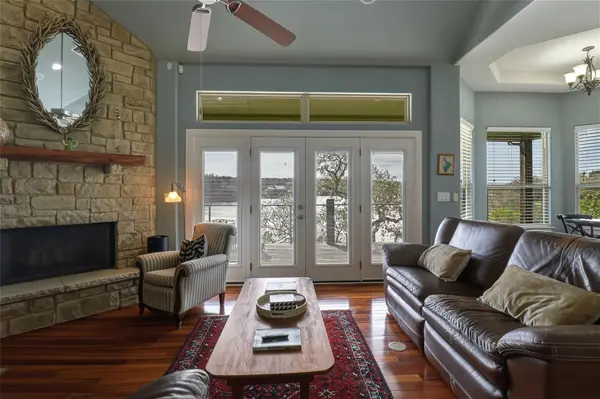 320 Park LN, Burnet, TX 78611