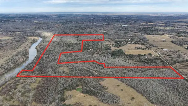 256 Greasy Bend RD, Smithville, TX 78957
