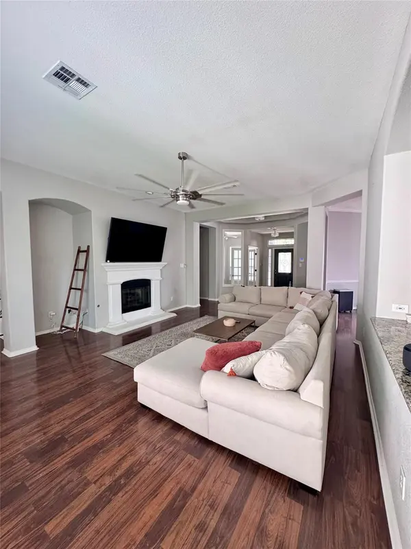 1324 Bull Horn LOOP, Round Rock, TX 78665