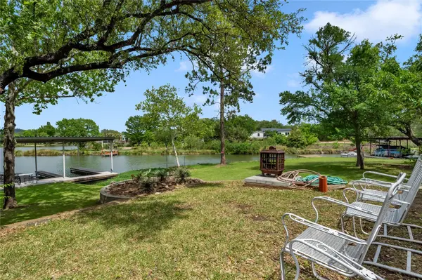 817 County Road 126, Kingsland, TX 78639