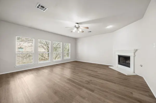 2049 Rachel LN, Round Rock, TX 78664