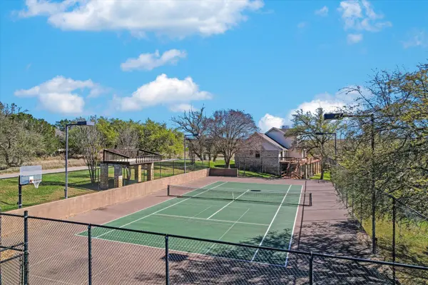 23521 Flat Creek DR, Marble Falls, TX 78654