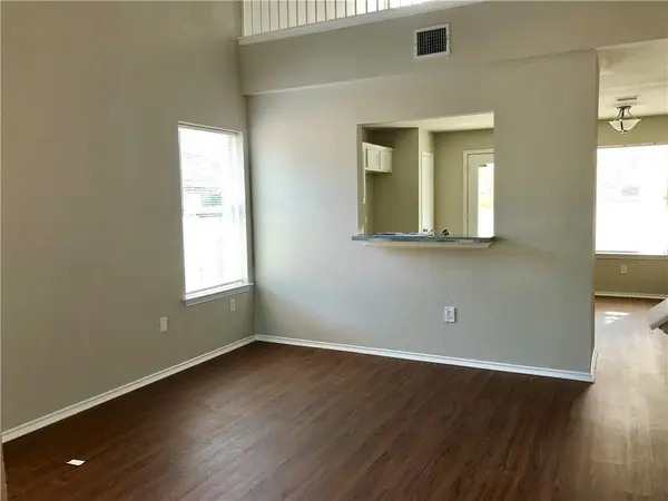1251 Pine Portage LOOP, Leander, TX 78641