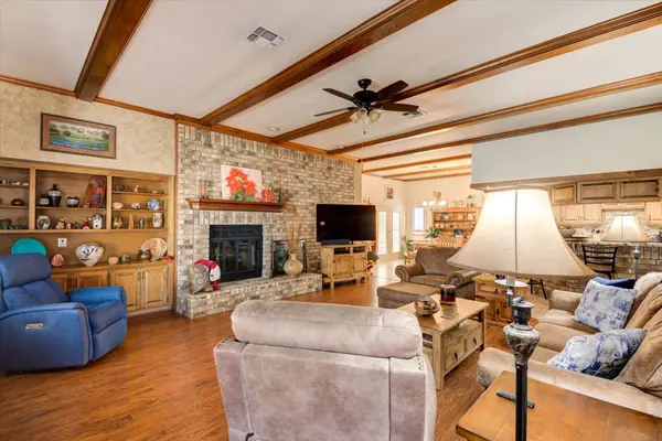 115 Firestone PL, Meadowlakes, TX 78654