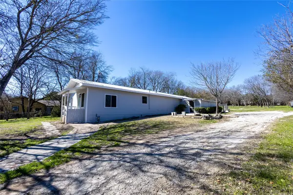 2304 Thrasher LN #A, Austin, TX 78741