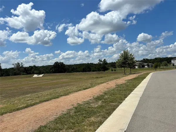 132 Yellow Bell RUN, Dripping Springs, TX 78620