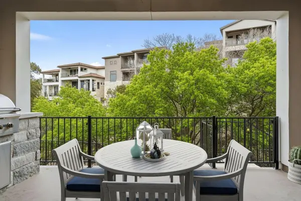 107 Cascading Waters PL, Lakeway, TX 78734