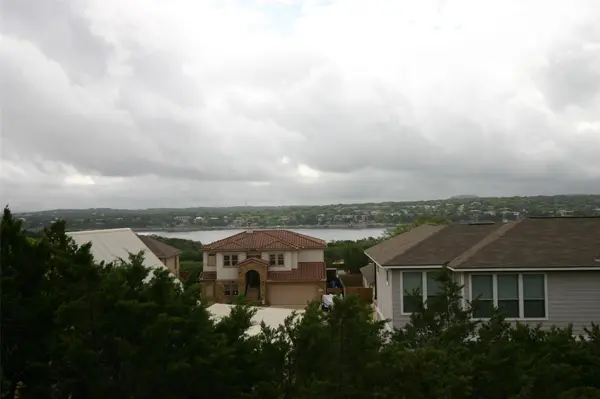 332 Southwind RD, Point Venture, TX 78645