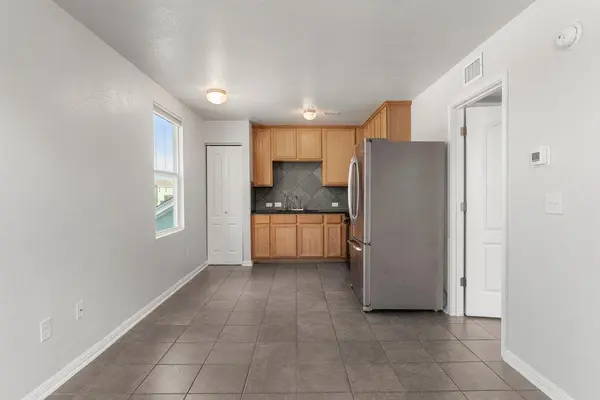 1600 Arbor Knot DR #B, Kyle, TX 78640