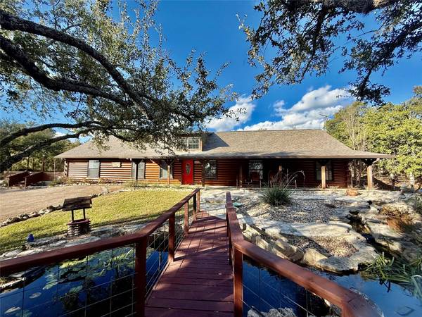 901 Thompson Ranch RD, Wimberley, TX 78676
