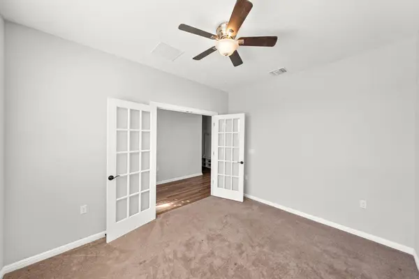 642 Martingale ST, Georgetown, TX 78633