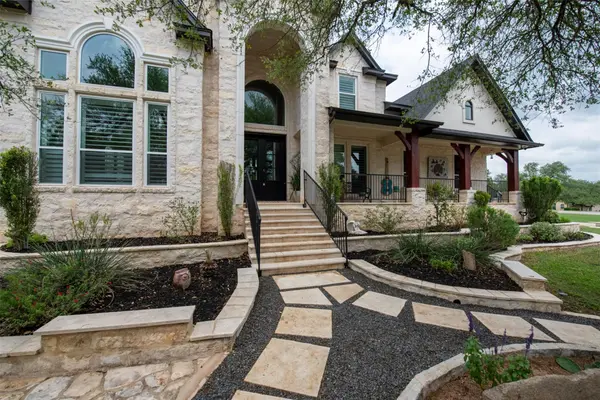 664 Ranchers Club LN, Driftwood, TX 78619