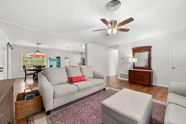 509 E 17th ST, Georgetown, TX 78626