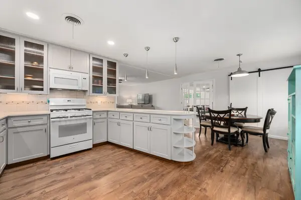 509 E 17th ST, Georgetown, TX 78626