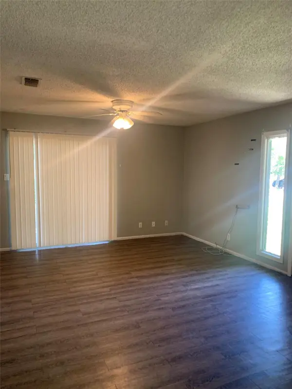413-415 Live Oak ST #A & B, Kyle, TX 78640