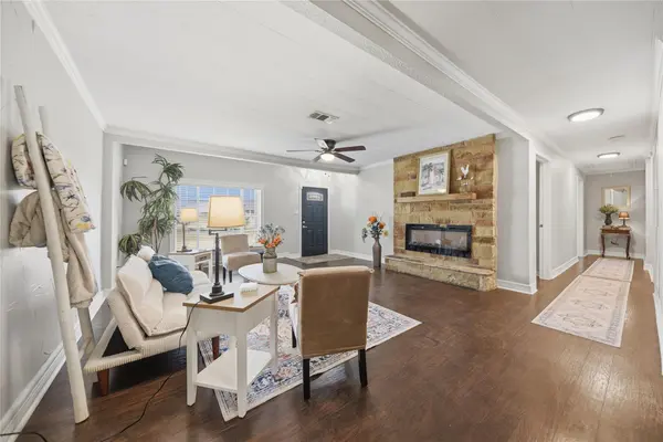 1702 Rampart ST, Columbus, TX 78934