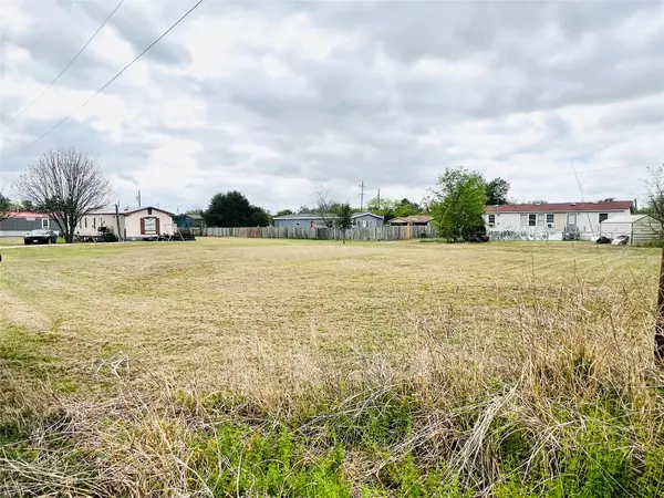 TBD West 1st St ST, Cameron, TX 76520
