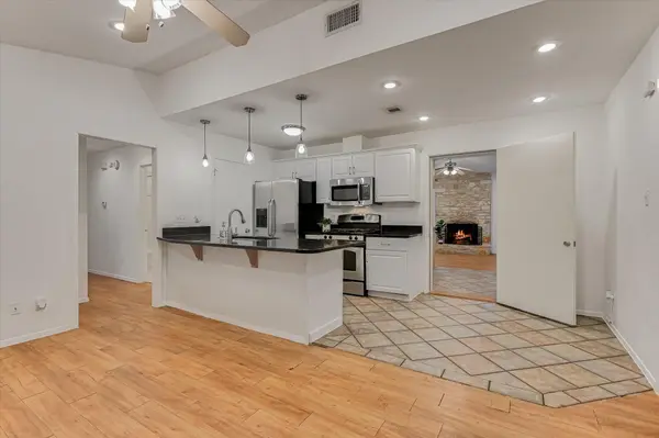 3207 Eanes CIR, Austin, TX 78746