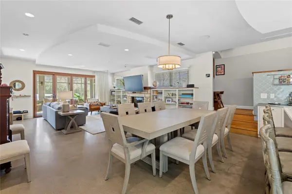 1706 W 10th ST, Austin, TX 78703
